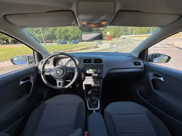 Volkswagen Polo 2