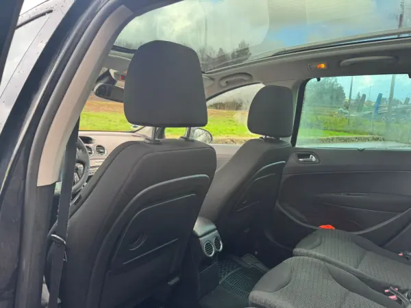 Peugeot 308 6