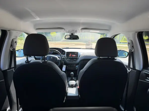 Peugeot 2008 10