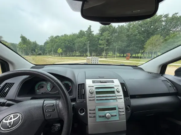Toyota Corolla Verso 9