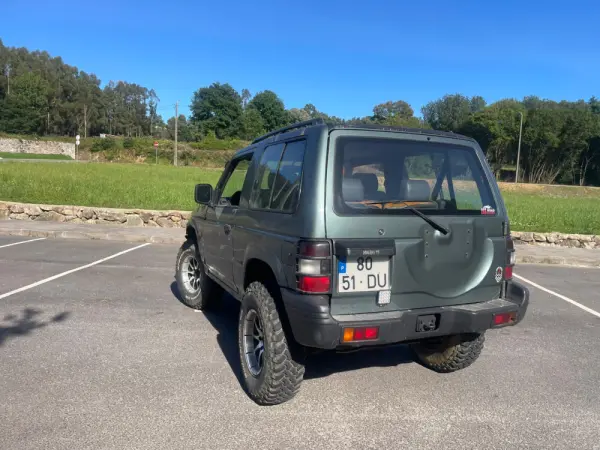 Mitsubishi Pajero 2.5 TD GLX Longo 13