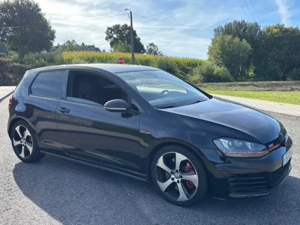 Volkswagen Golf GTI (BlueMotion ) 5