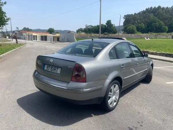 Volkswagen Passat 11
