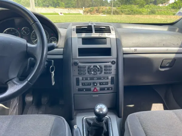 Peugeot 407 4