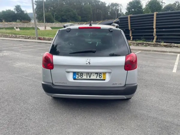 Peugeot 207 SW 7