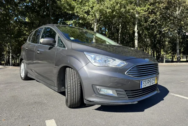 Ford C-Max 11