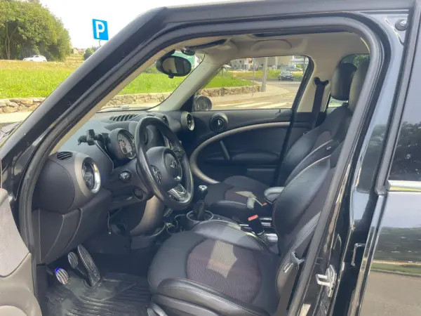 MINI Countryman 18
