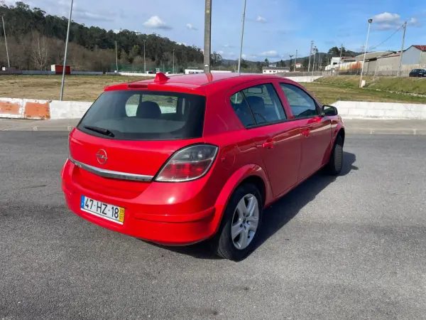 Opel Astra 16