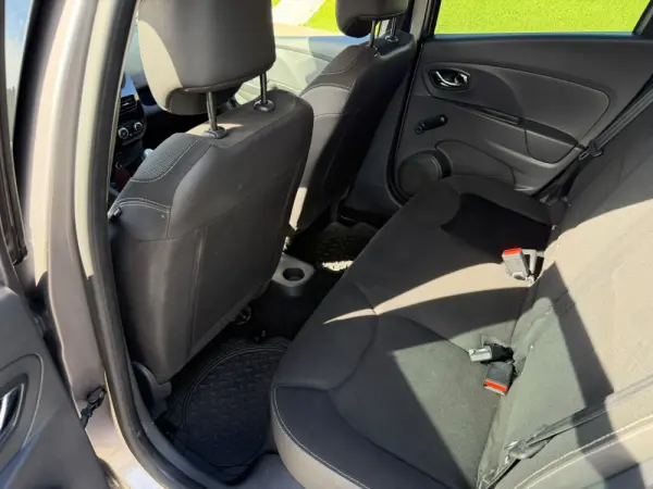 Renault Clio 17