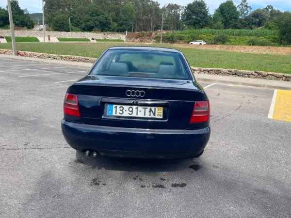 Audi A4 3