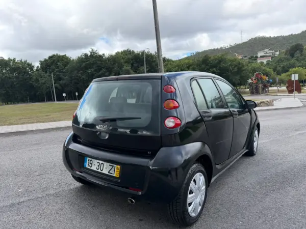 Smart ForFour 5