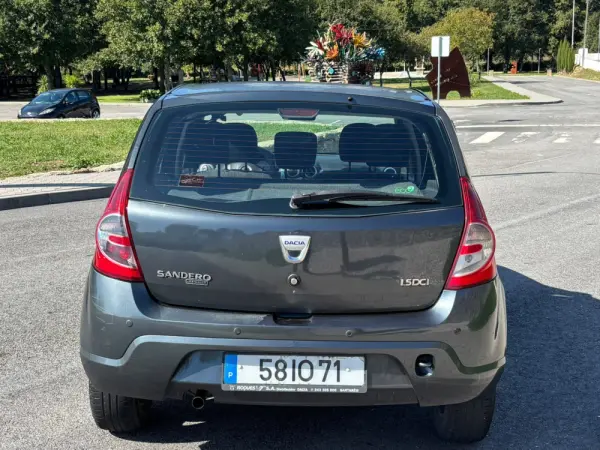Dacia Sandero 1.5 dCi Confort 11