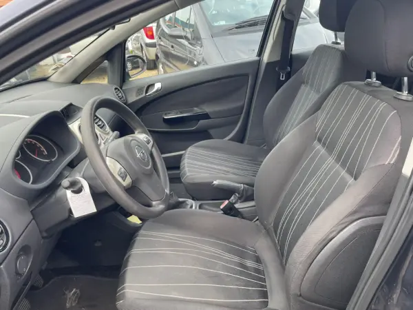 Opel Corsa 8