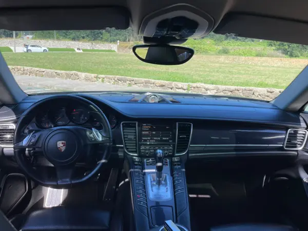 Porsche Panamera 2