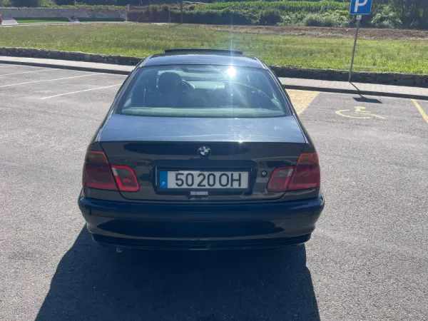 BMW 320 d 9