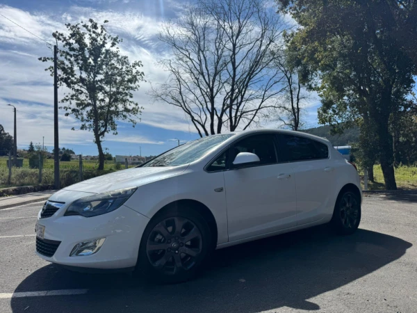 Opel Astra 1
