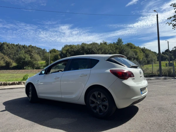 Opel Astra 7