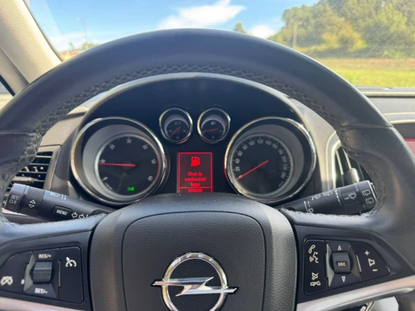 Opel Astra 14