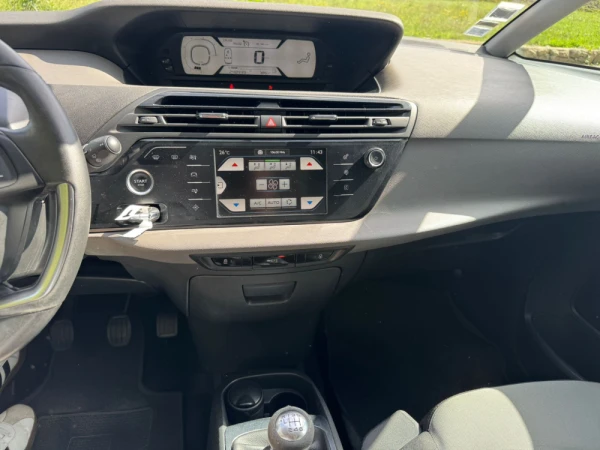Citroën C4 Picasso 13
