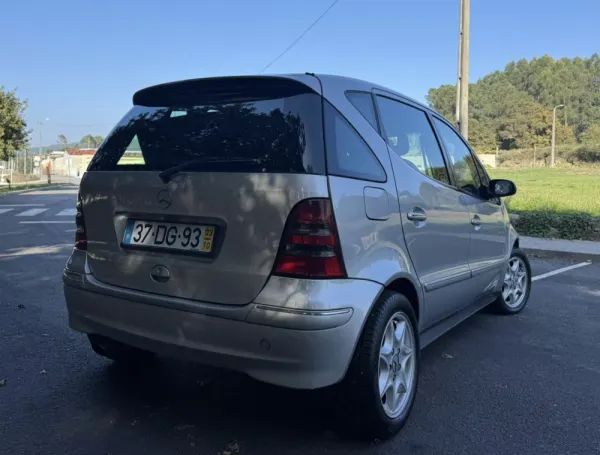 Mercedes-Benz A 170 11