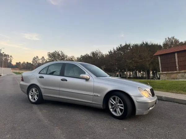 Mercedes-Benz C 220 5