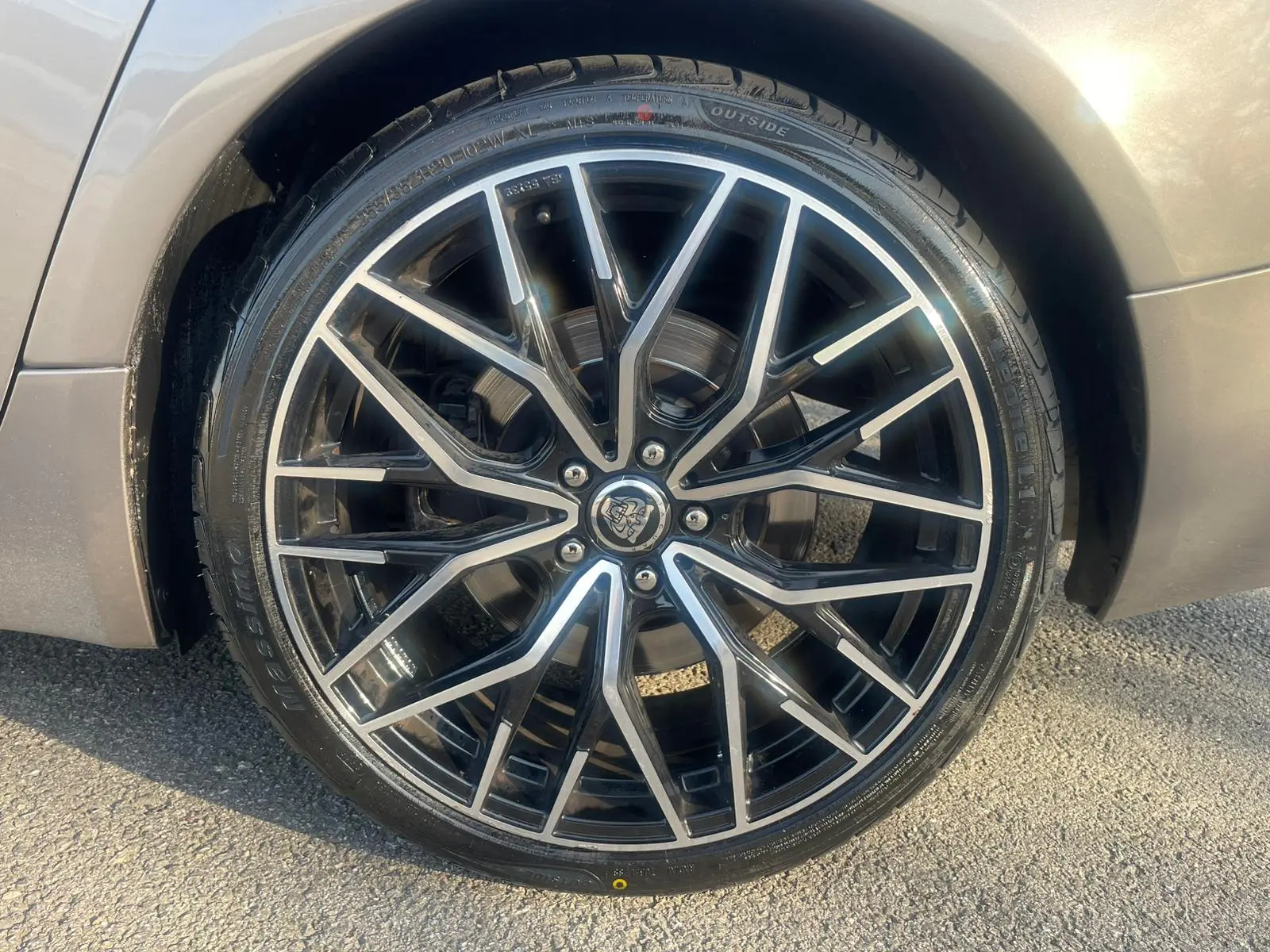 Jaguar XF 5