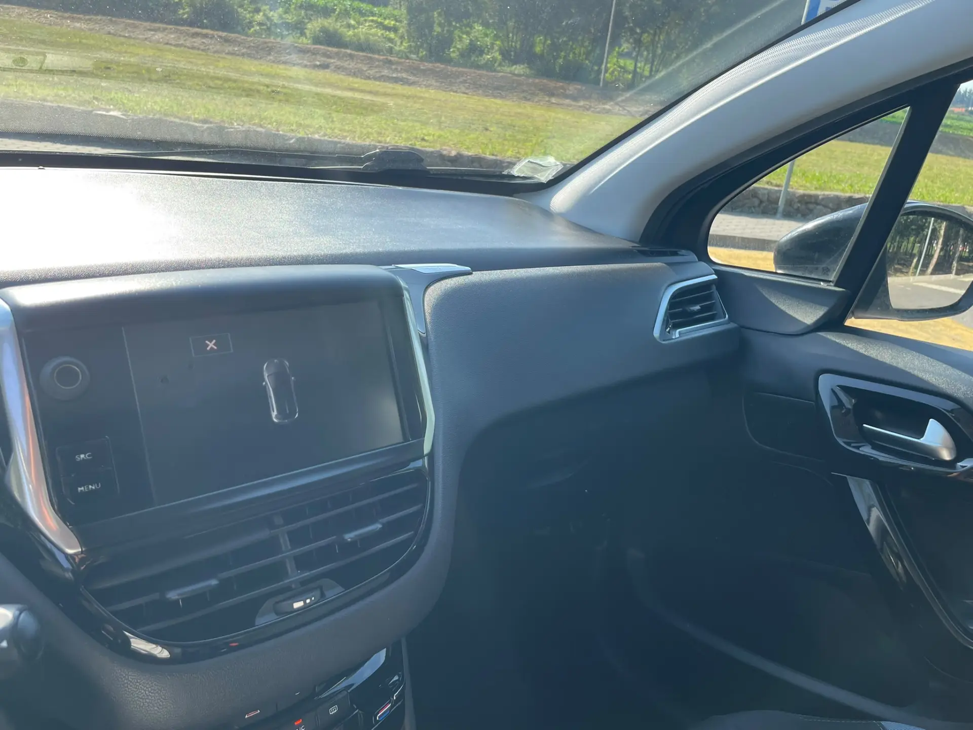 Peugeot 208 4