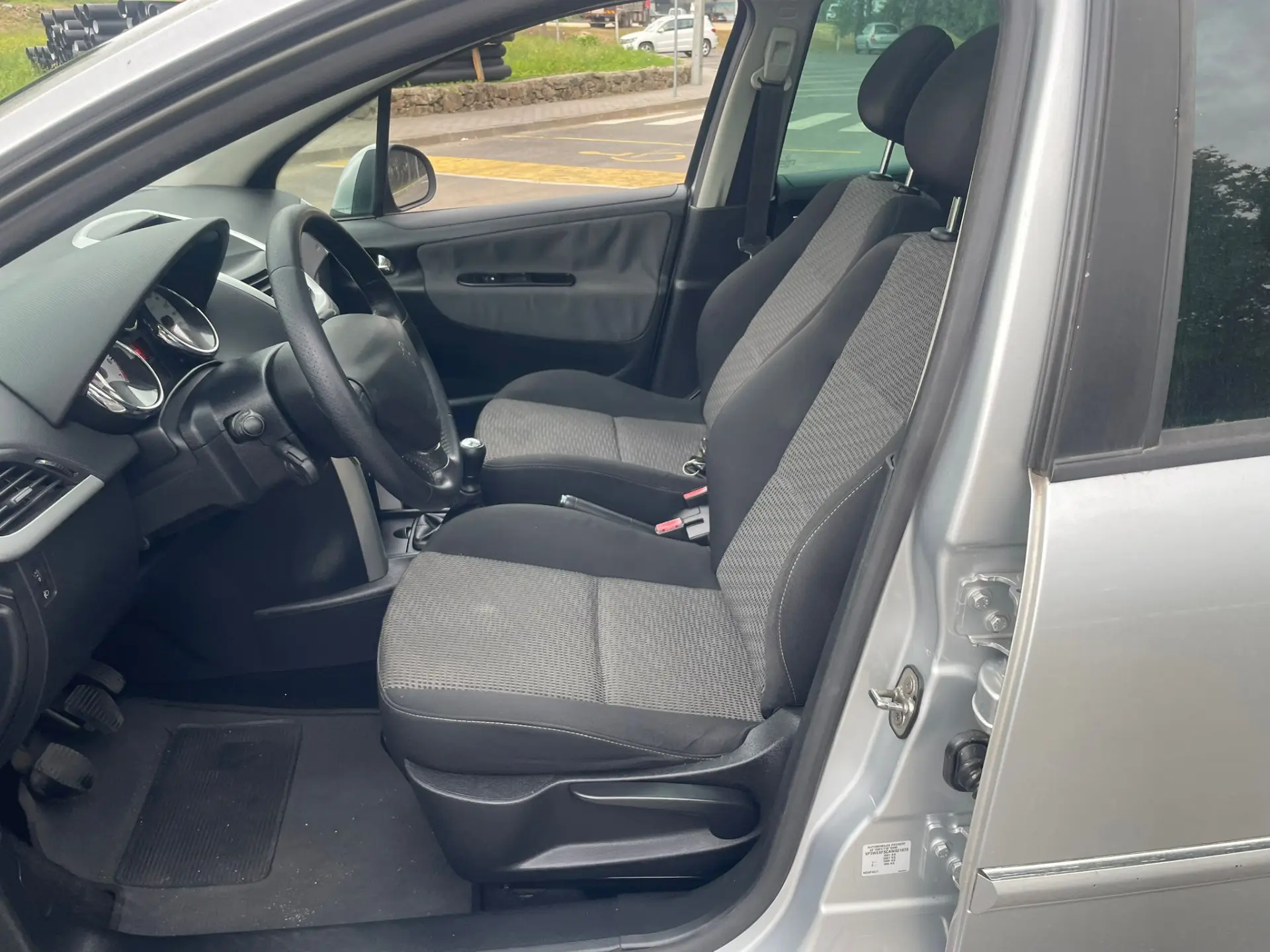 Peugeot 207 SW 6