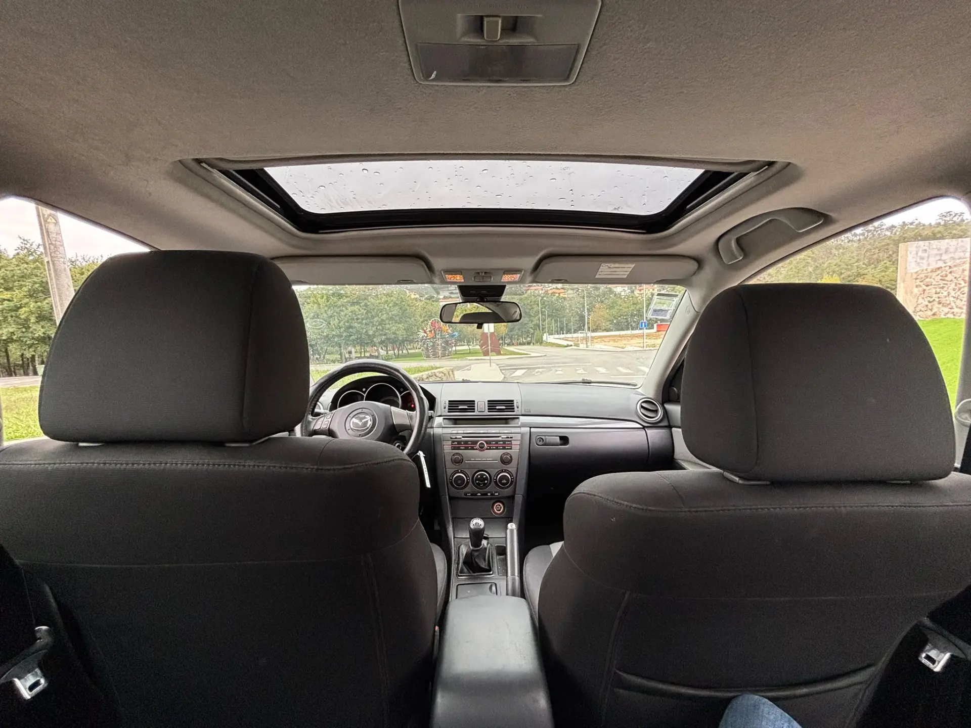Mazda 3 8