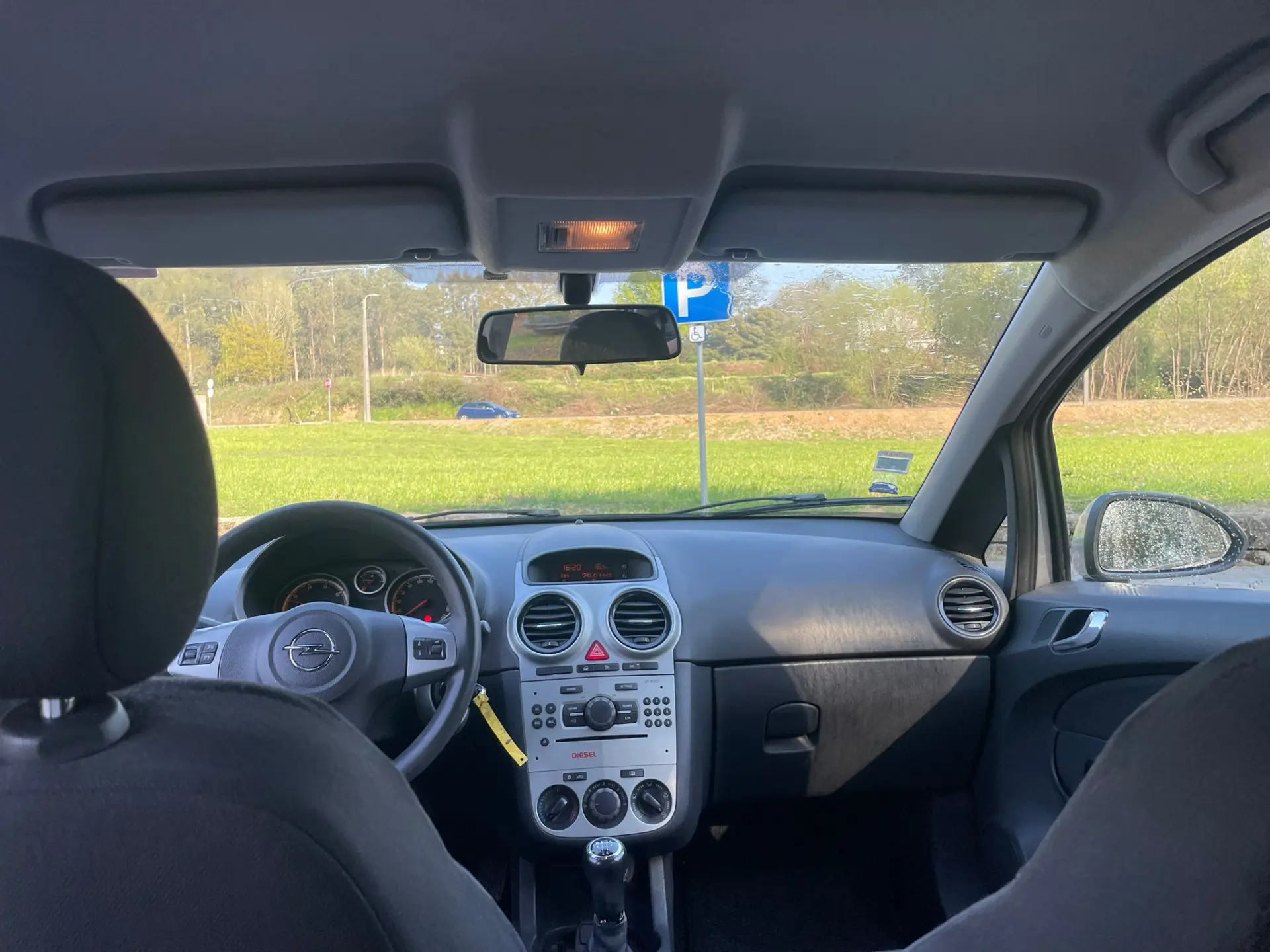 Opel Corsa 10
