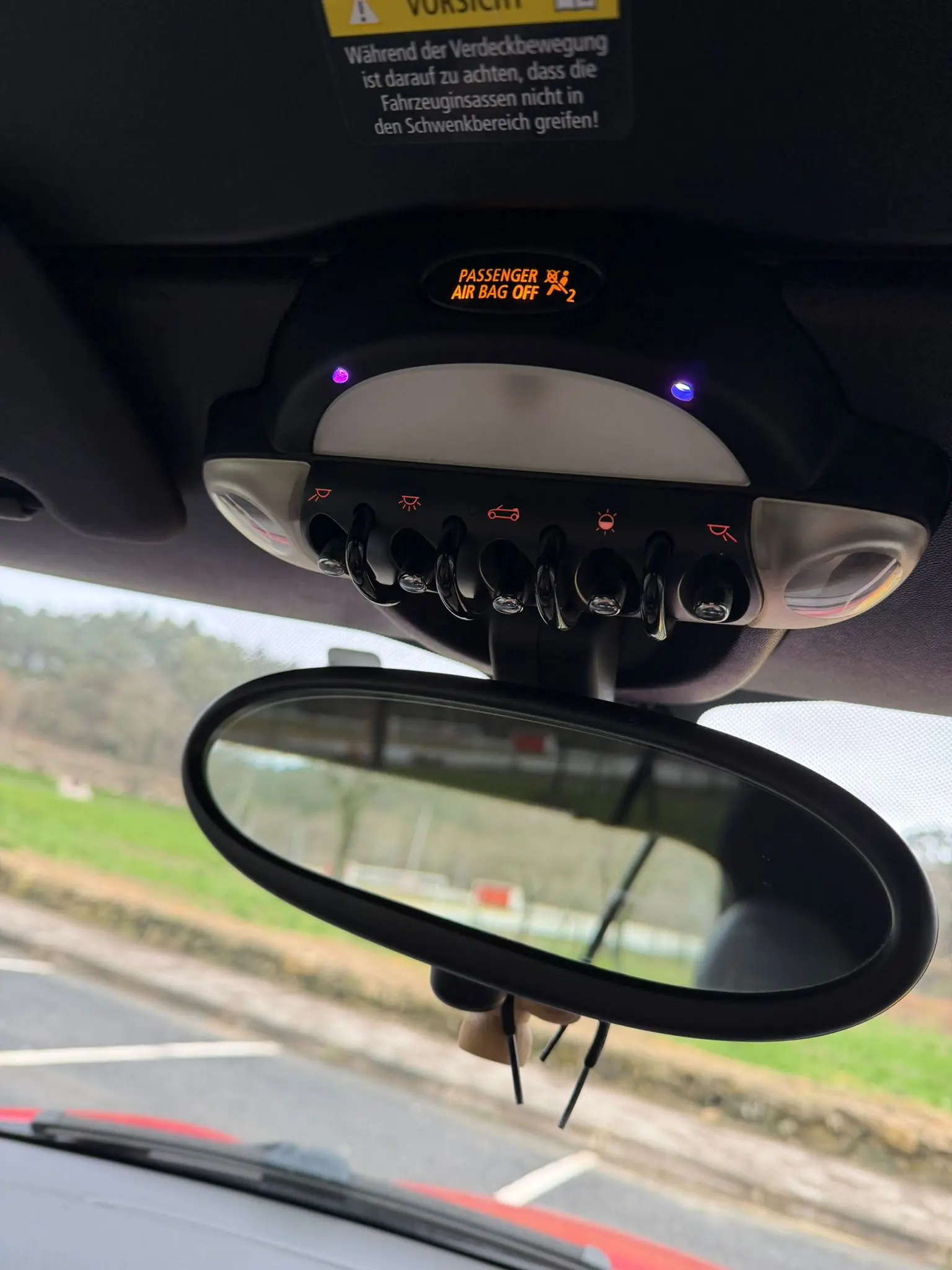 MINI Cabrio Cooper D 6