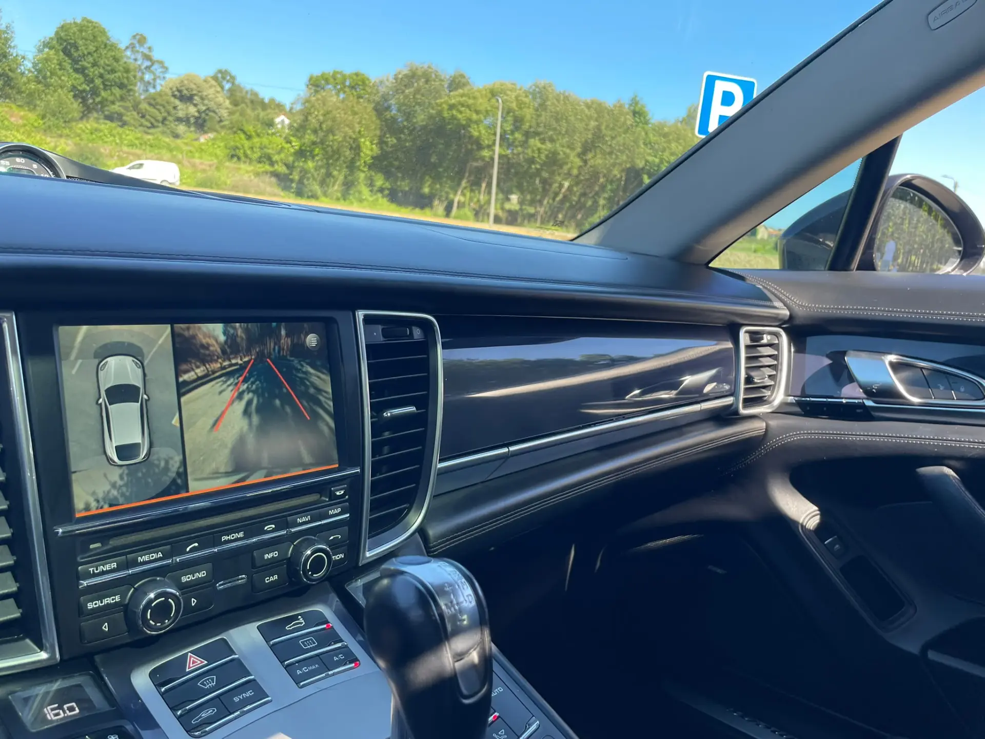 Porsche Panamera 20