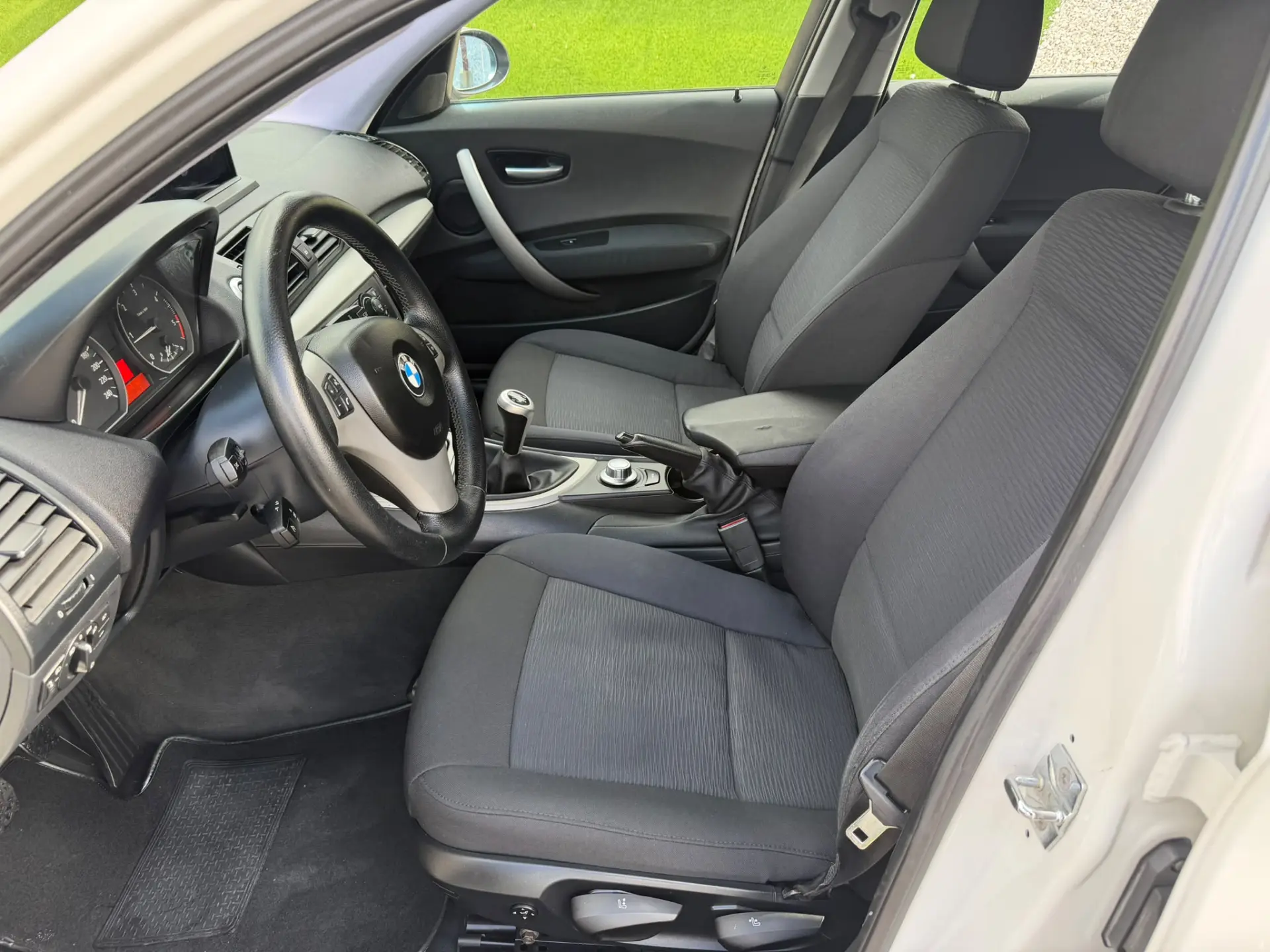 BMW 120 d 9