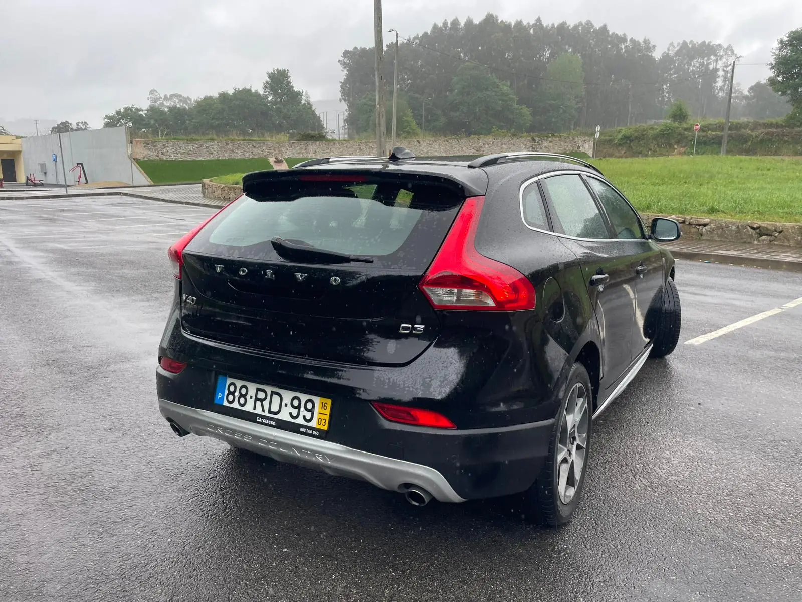 Volvo V40 Cross Country 18