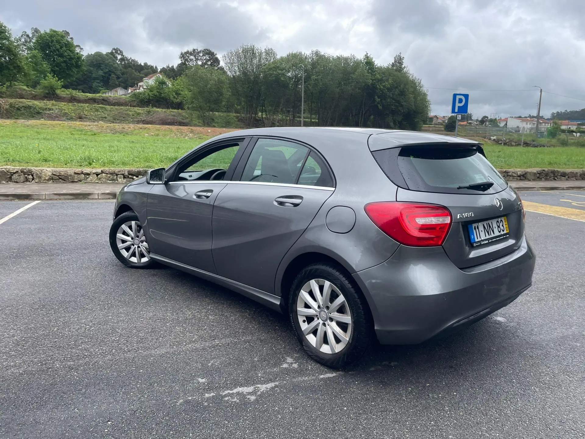 Mercedes-Benz A 180 d Urban 8
