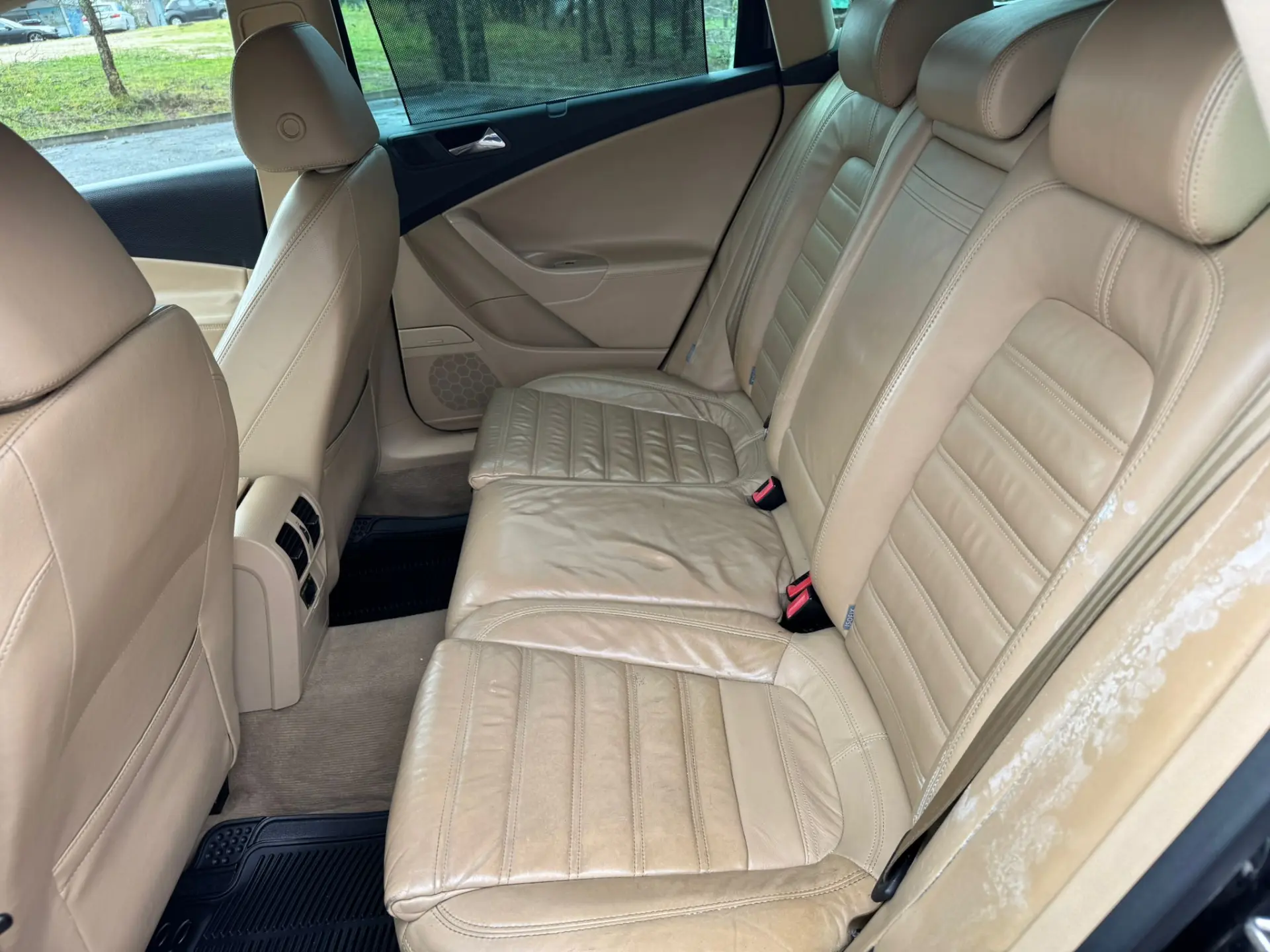 Volkswagen Passat 16