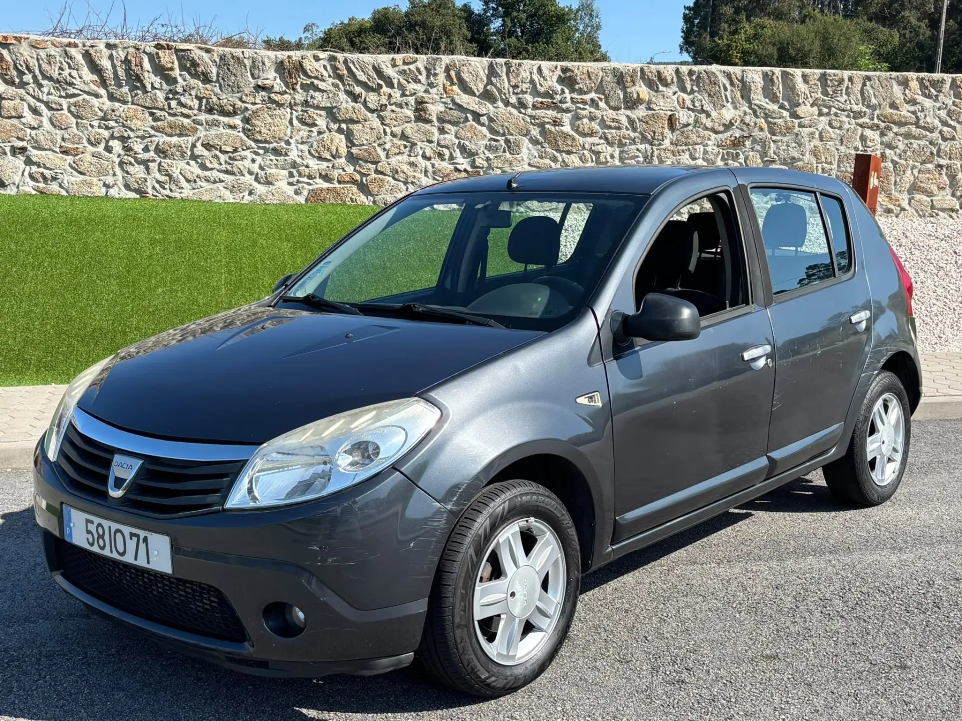 Dacia Sandero 1.5 dCi Confort 1