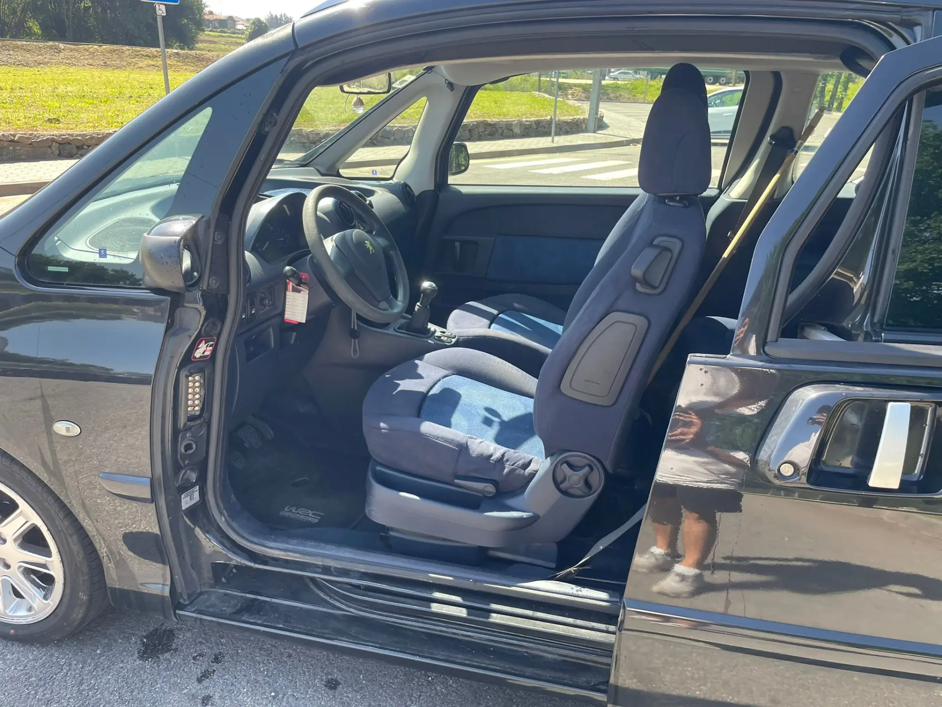 Peugeot 1007 12