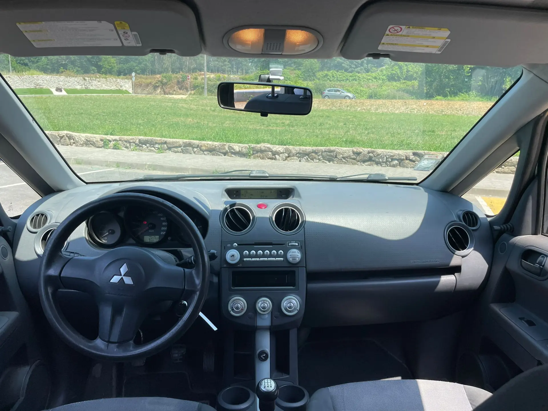 Mitsubishi Colt 17