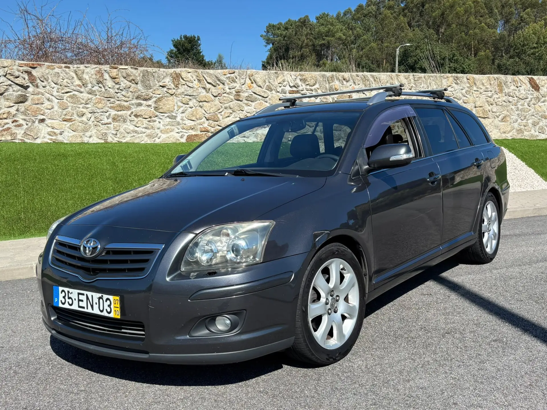 Toyota Avensis SW 2.0 D-4D Exclusive 1