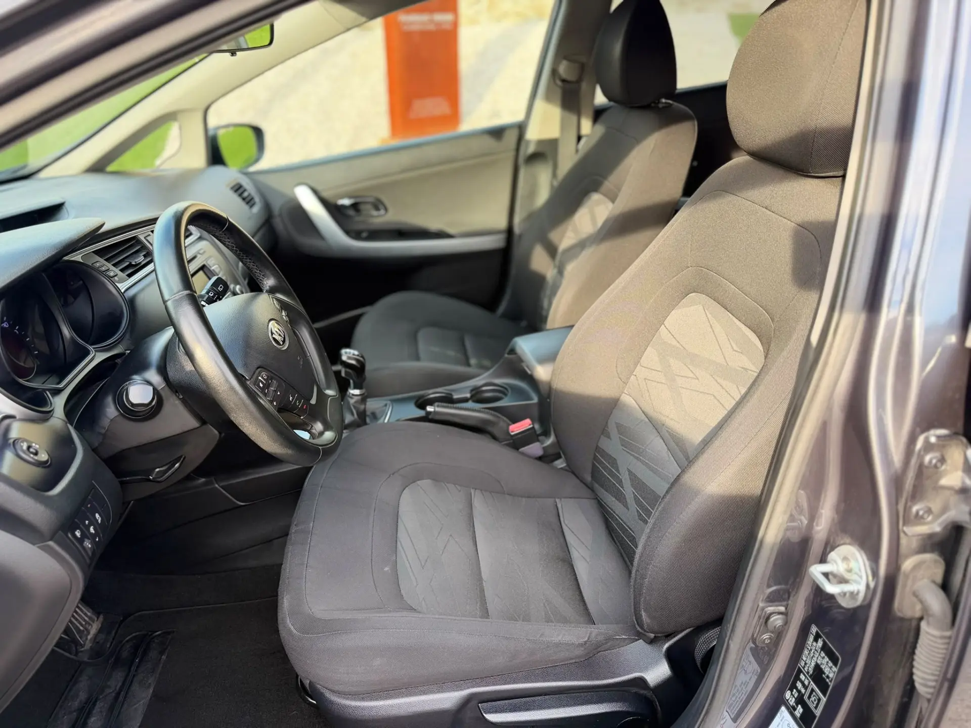 Kia Ceed 4