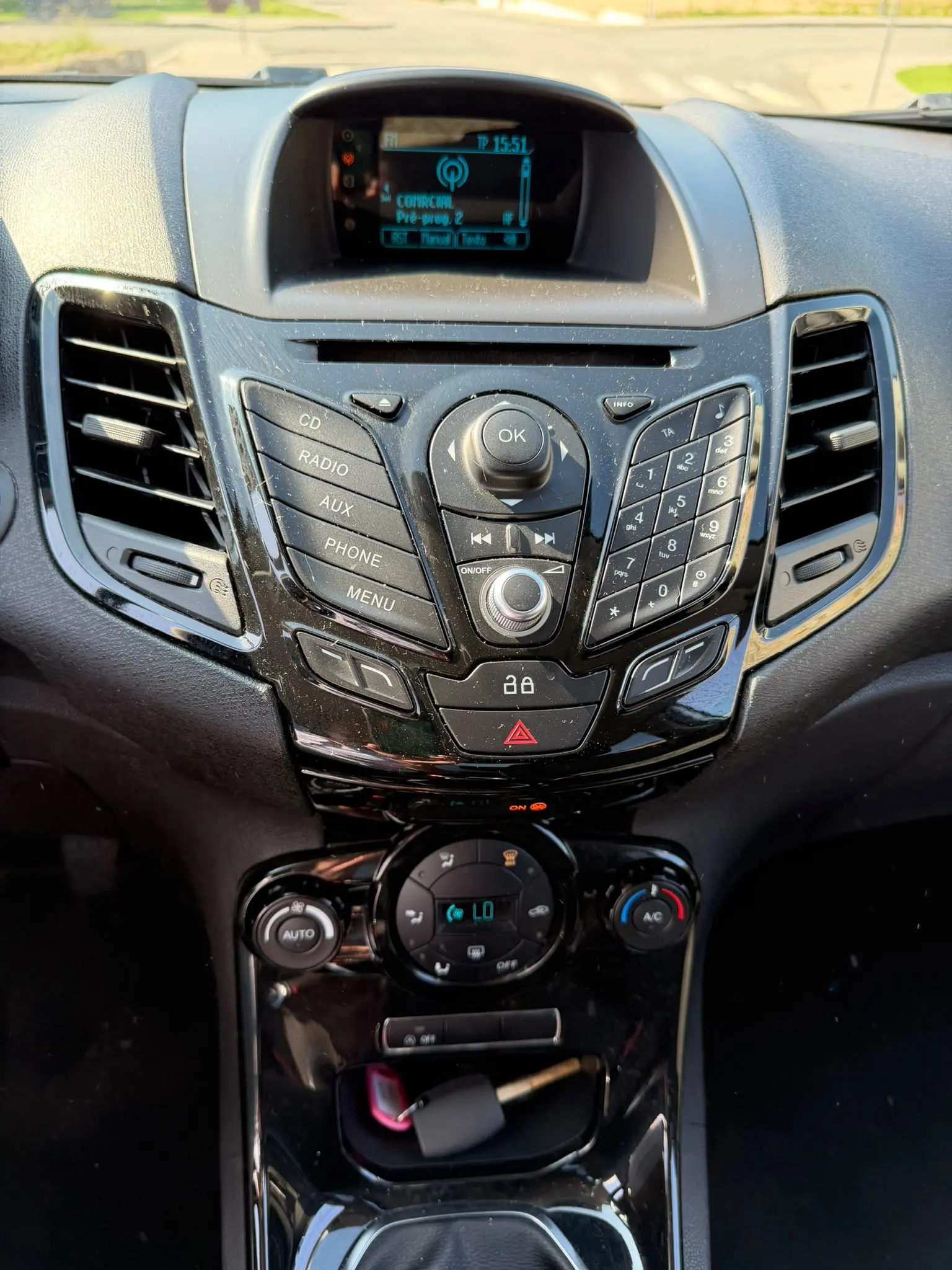 Ford Fiesta 14