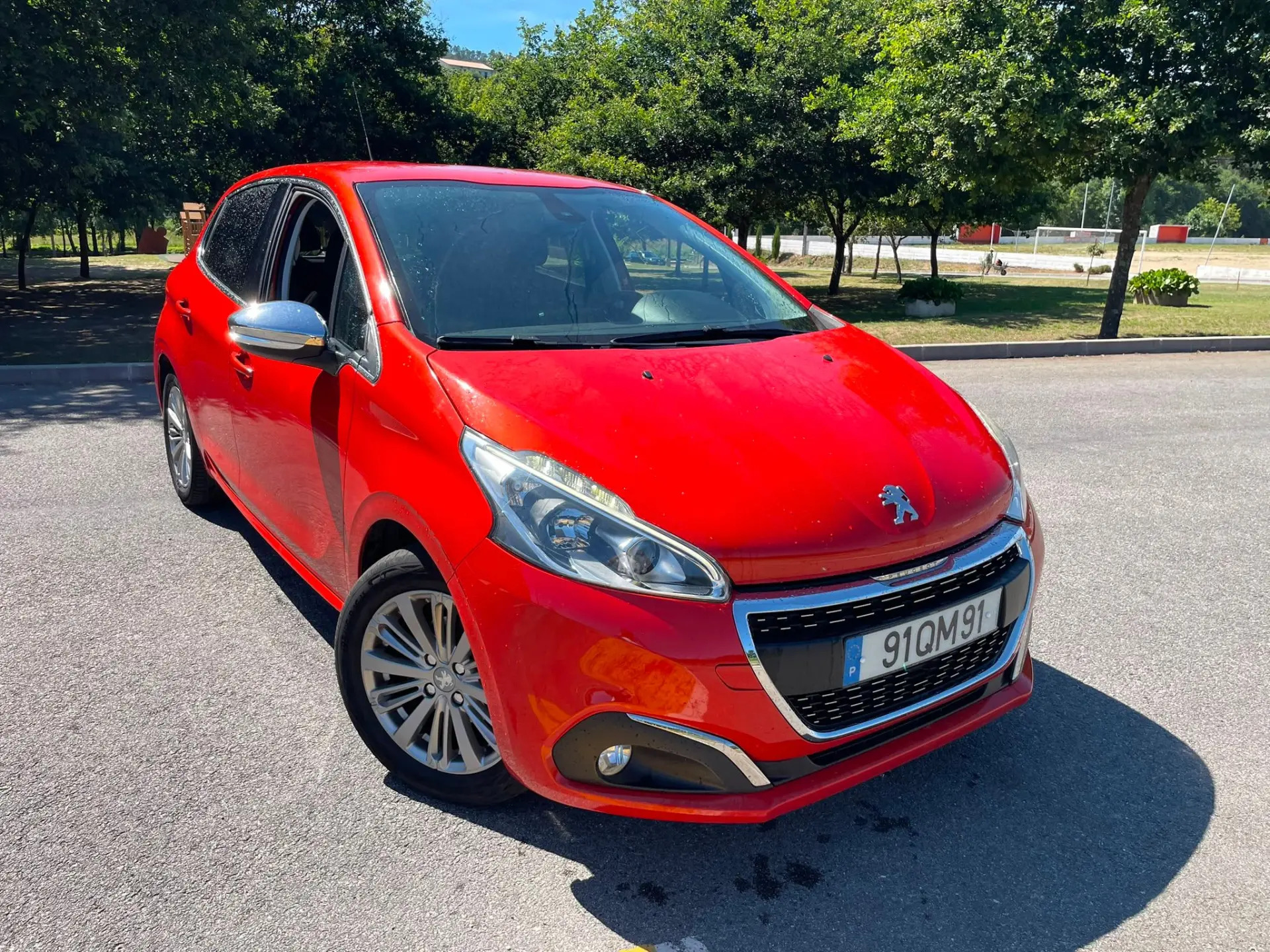 Peugeot 208 11
