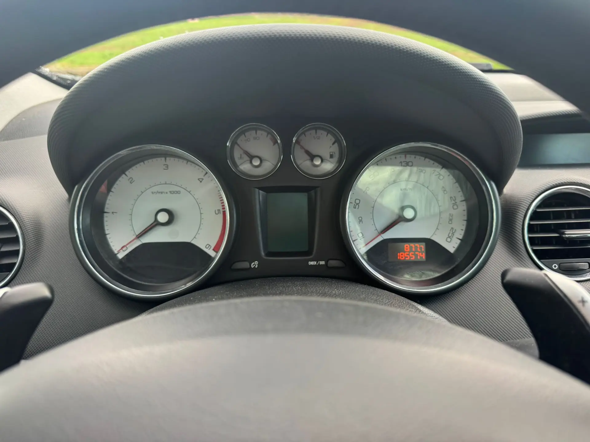 Peugeot 308 8