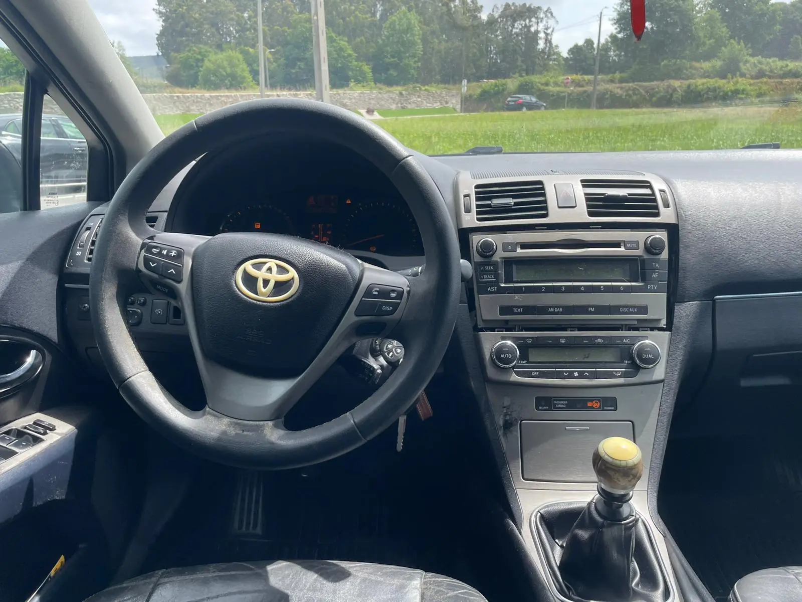 Toyota Avensis 10