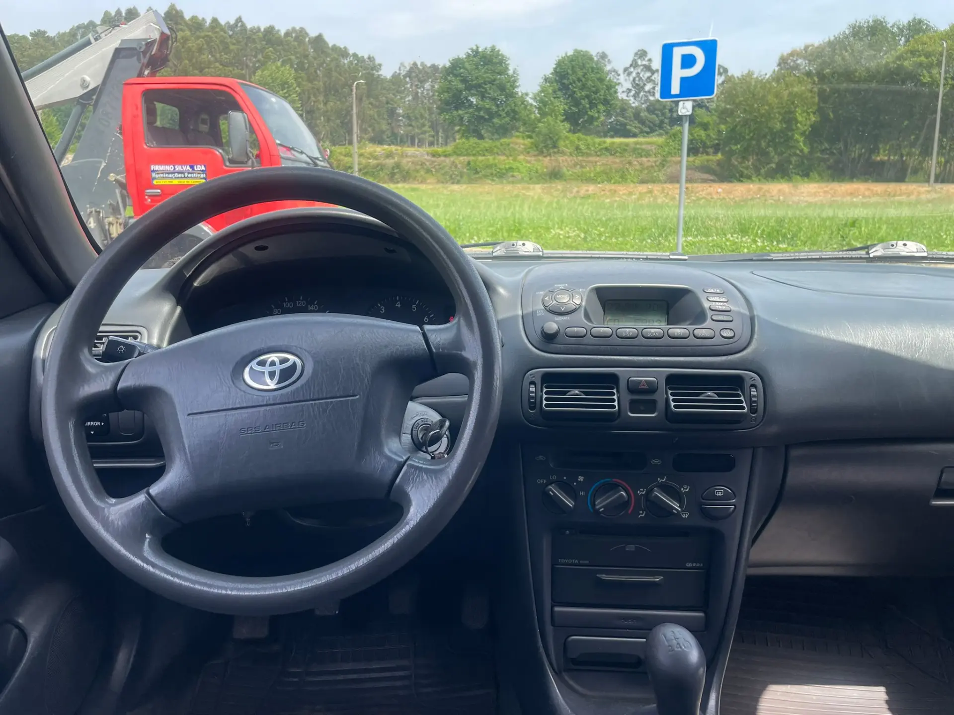 Toyota Corolla 16