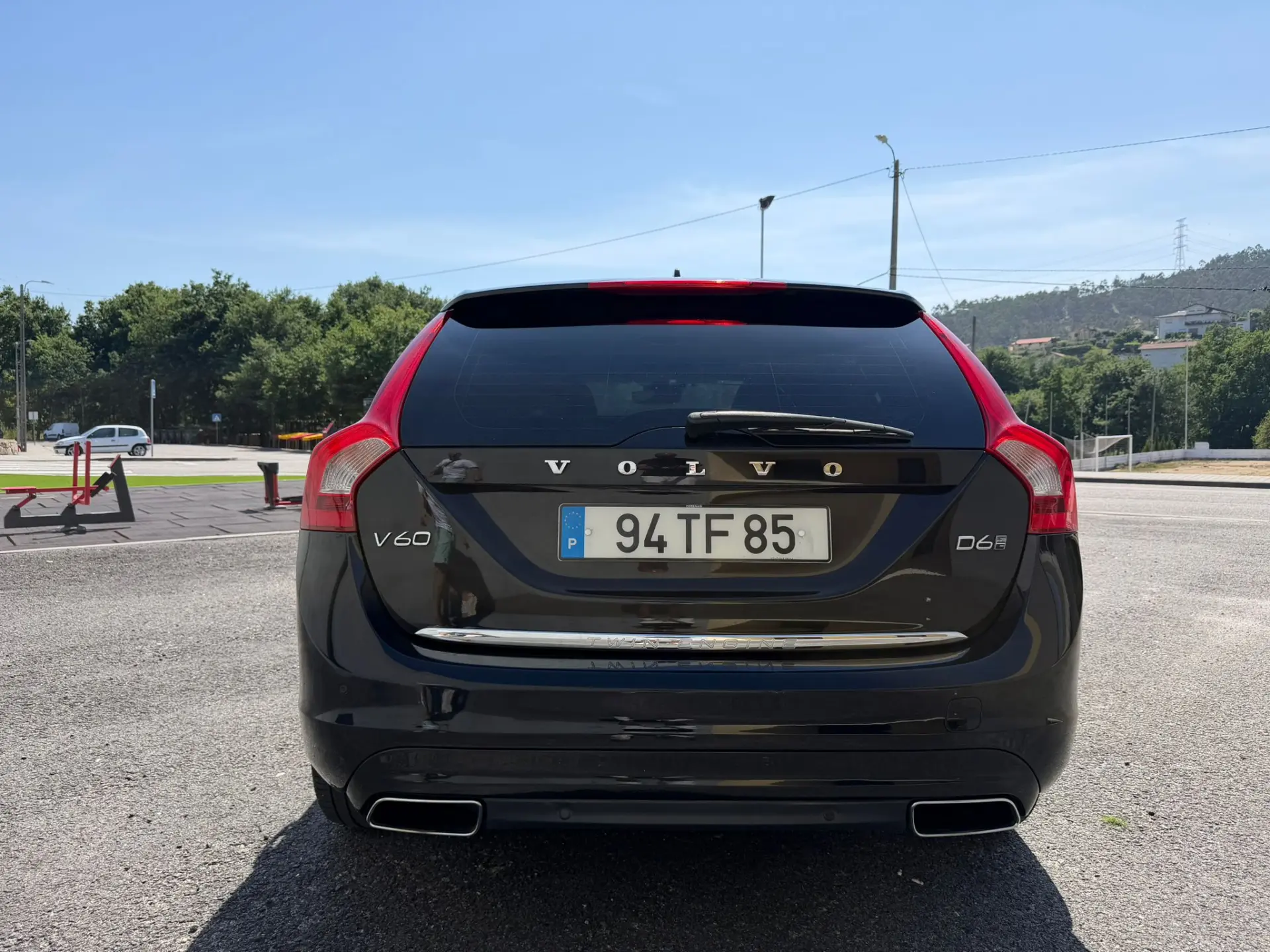 Volvo V60 4
