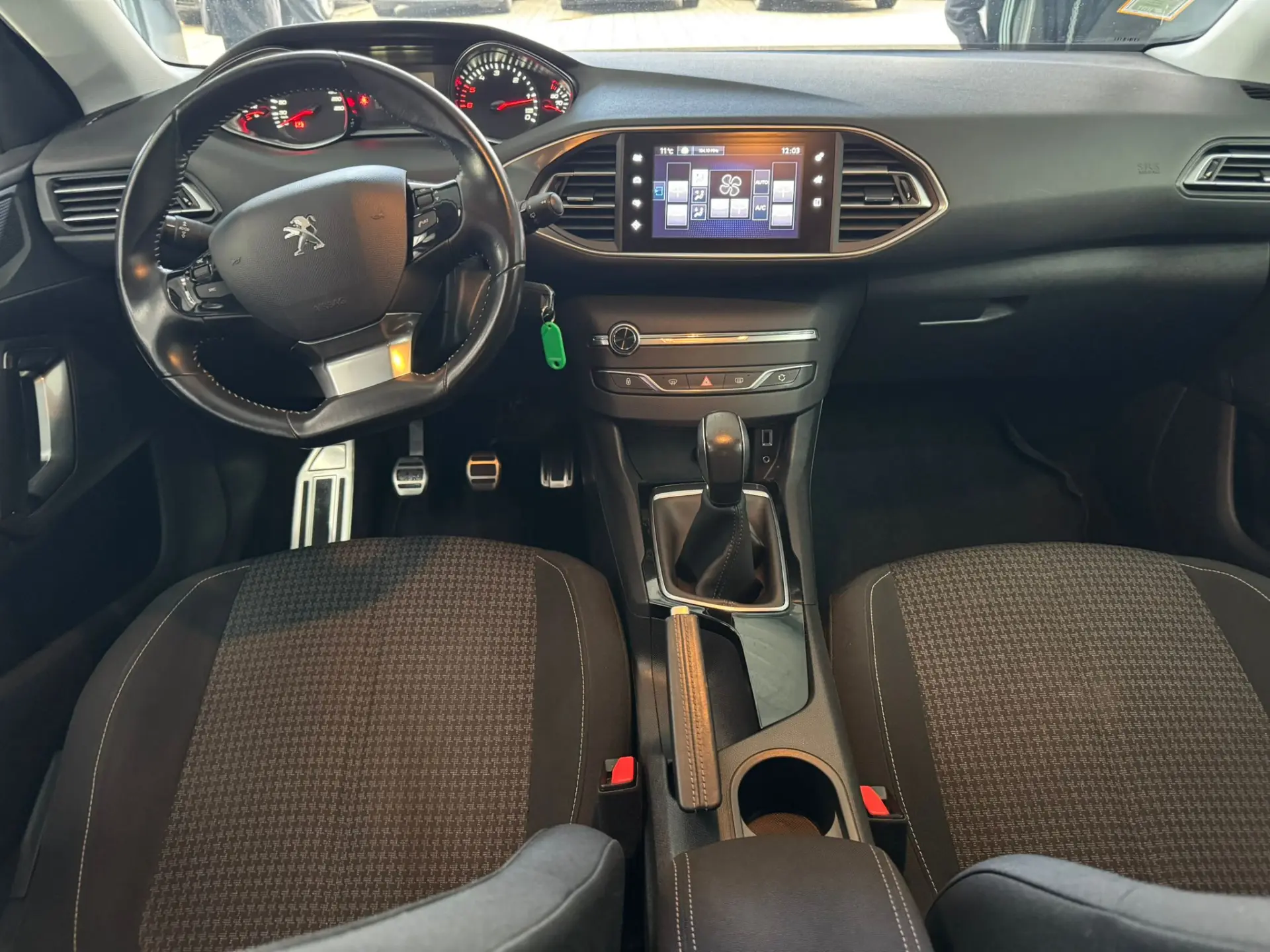 Peugeot 308 17