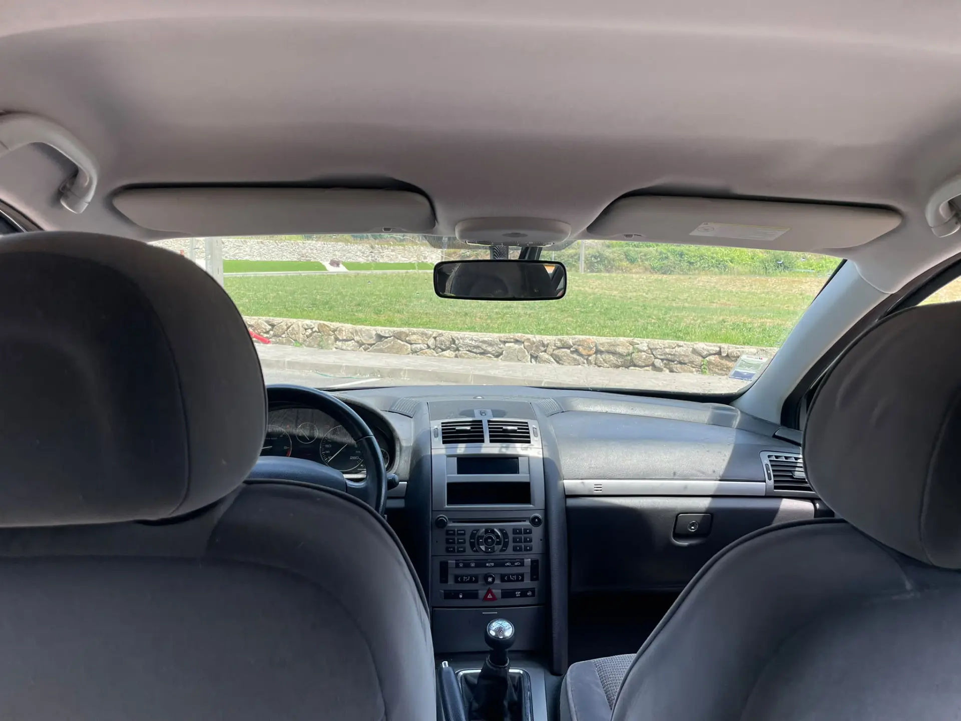 Peugeot 407 12