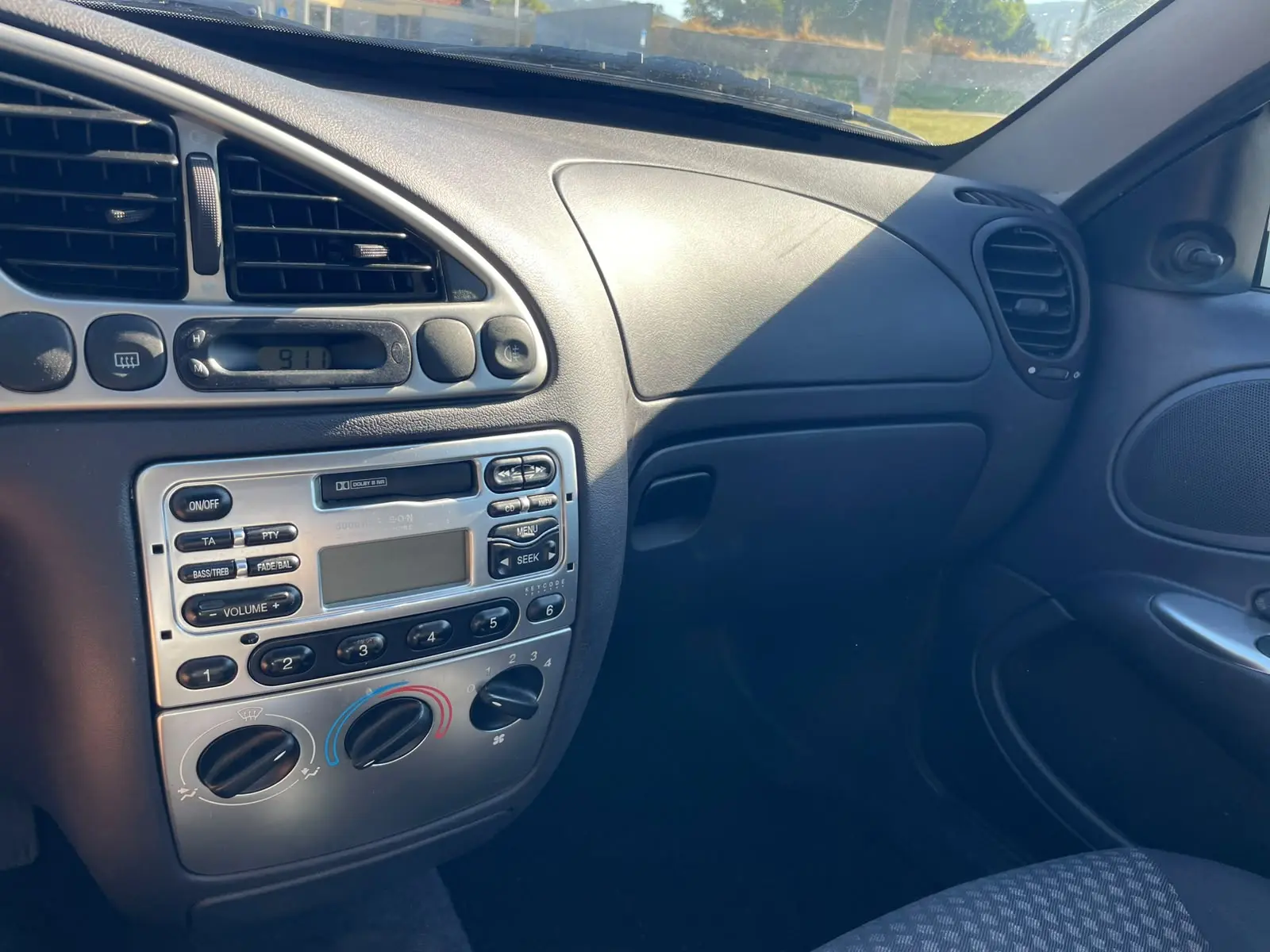 Ford Puma 12